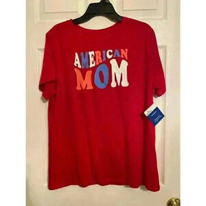 Womens XL American mom t-shirt NWT